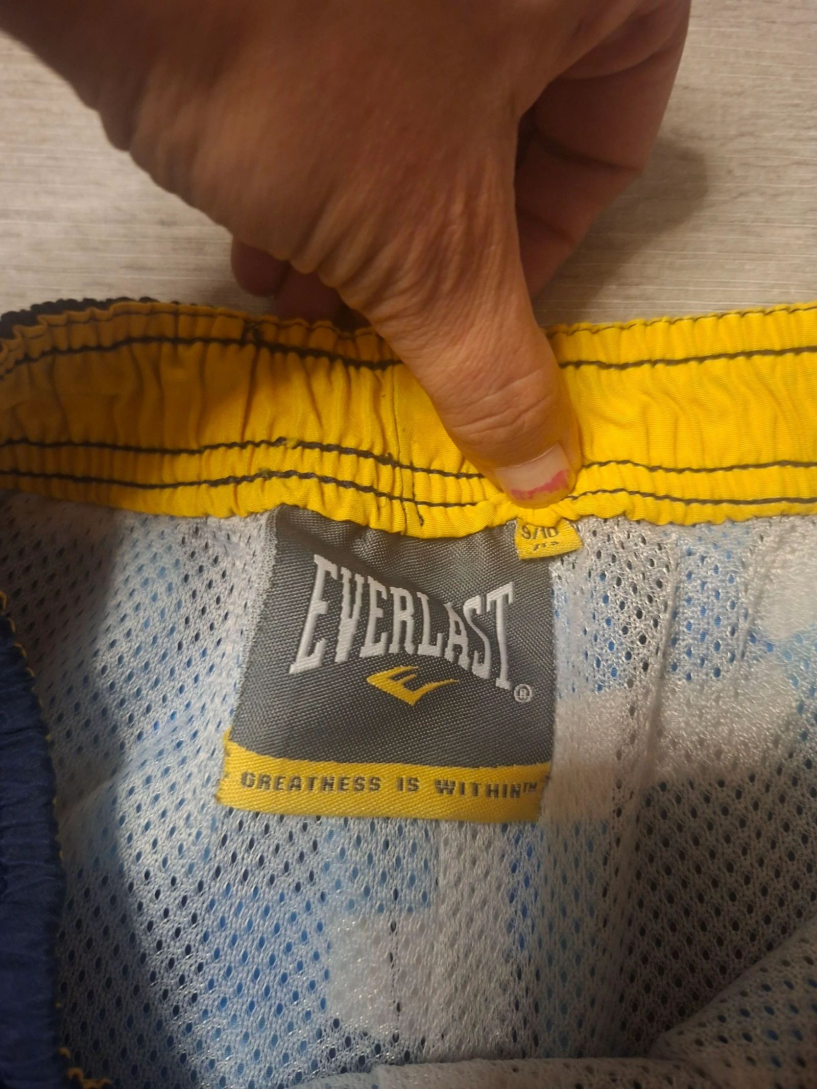 🌷F4-02🌷Short de bain EVERLAST garçon – Taille 9/10 ans – Style moderne & confortable🌷 – photo 3